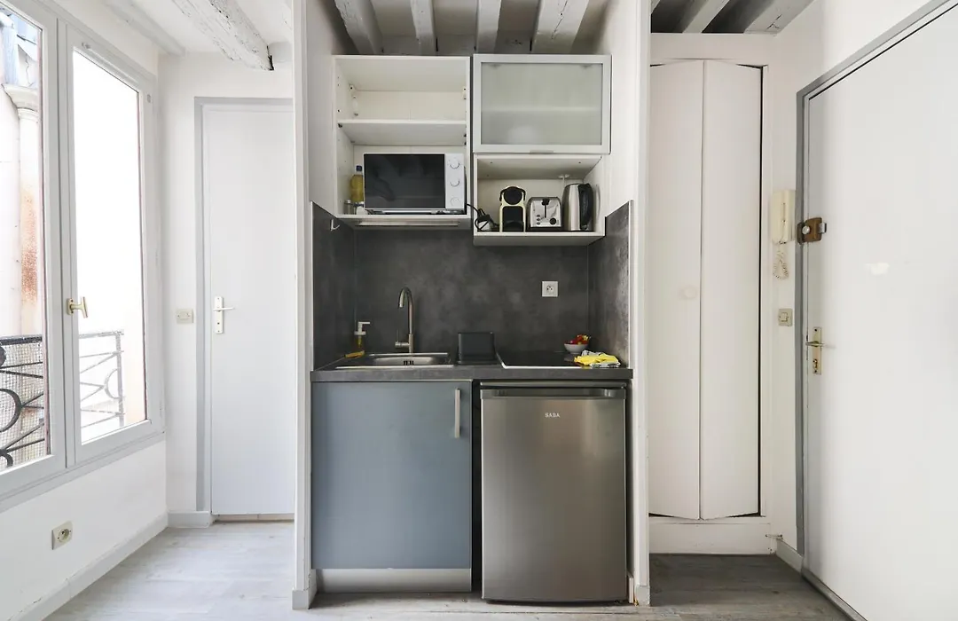 Elegant Studio Appartement Quartier Ile Saint Louis Free Netflix-1