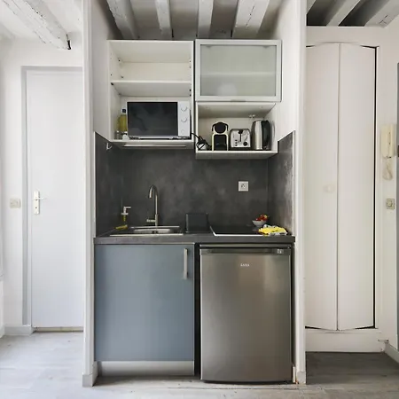Elegant Studio Appartement Quartier Ile Saint Louis Free Netflix-3